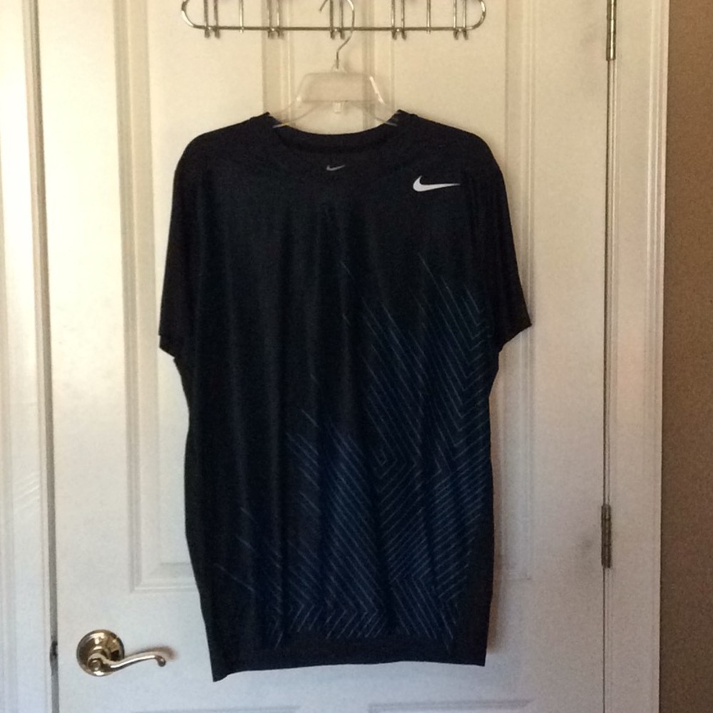 Nike Men's Tennis Shirt